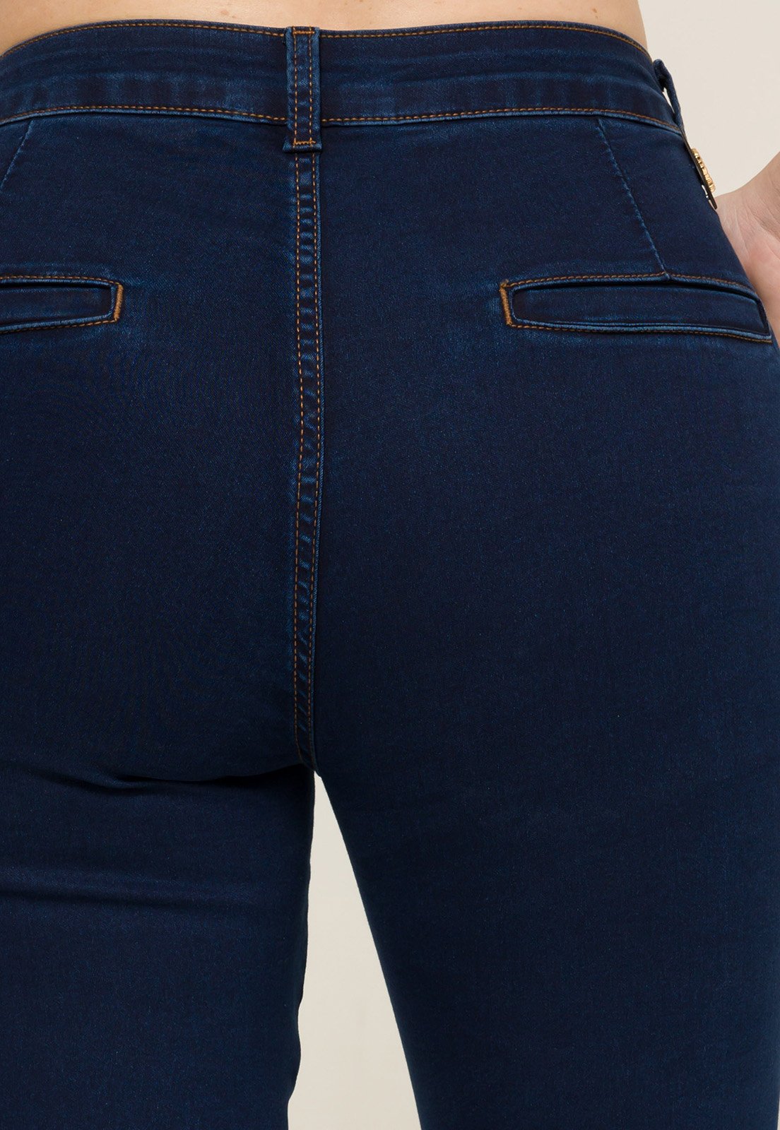 Calça Jeans Flare Bolso Faca Samanta
