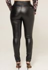 03 calca legging bengaline resinada betany preto g2